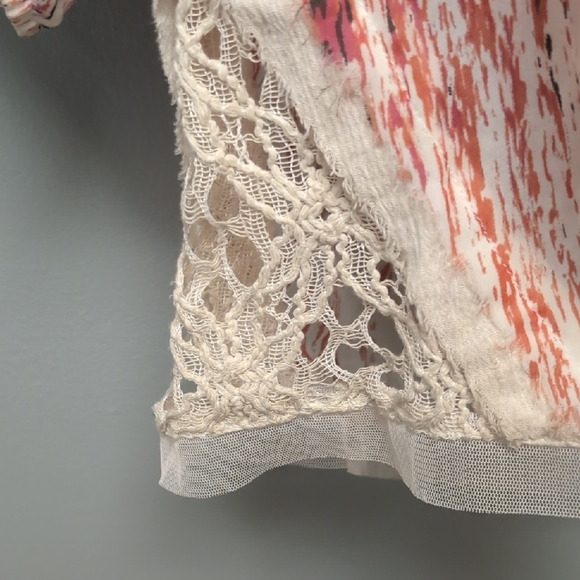 EUC Tribal Buttoned Blouse with Mandarin Collar And Lace Accents. Size Small - Picture 3 of 6